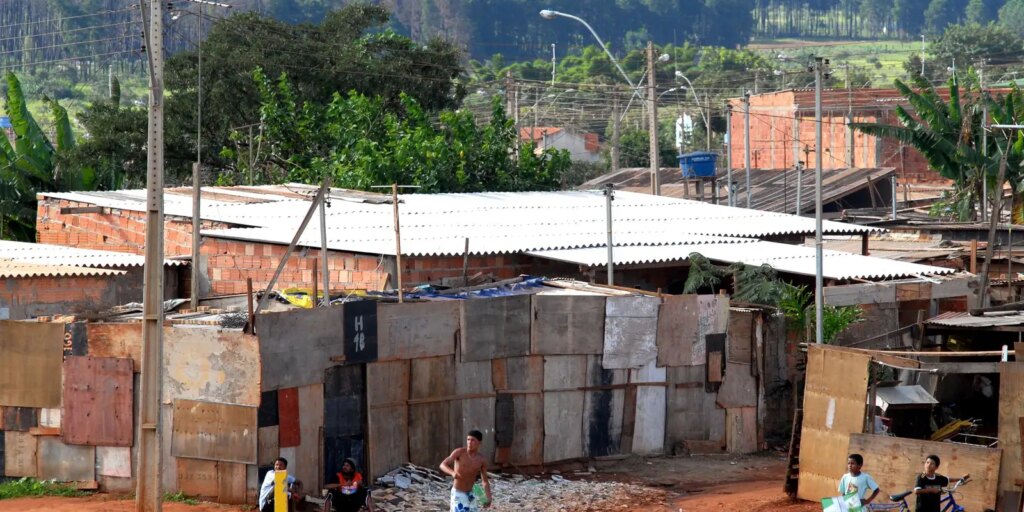 justica-condena-empresa-por-expor-trabalhadores-a-amianto-em-salvador