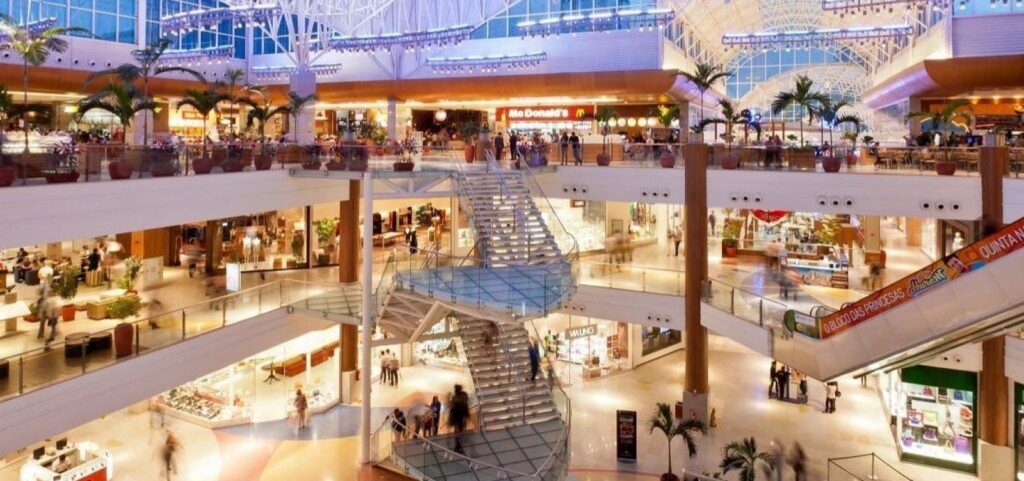 explosao-com-macarico-interdita-restaurante-no-salvador-shopping