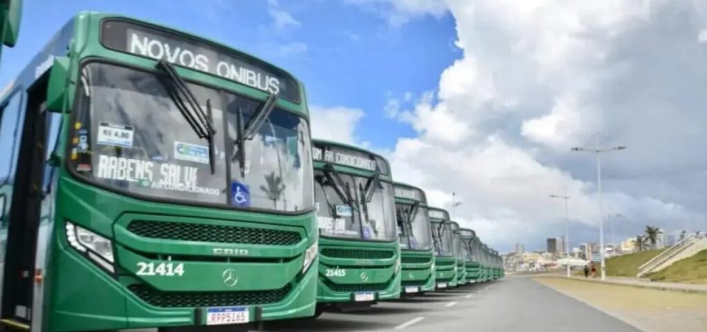 linha-de-onibus-entre-ribeira-e-alto-do-cabrito-volta-a-circular-em-salvador