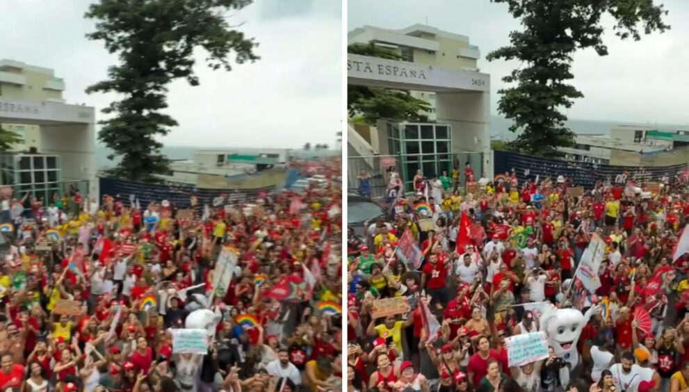 com-multidao,-ato-pela-democracia-comeca-na-barra,-em-salvador