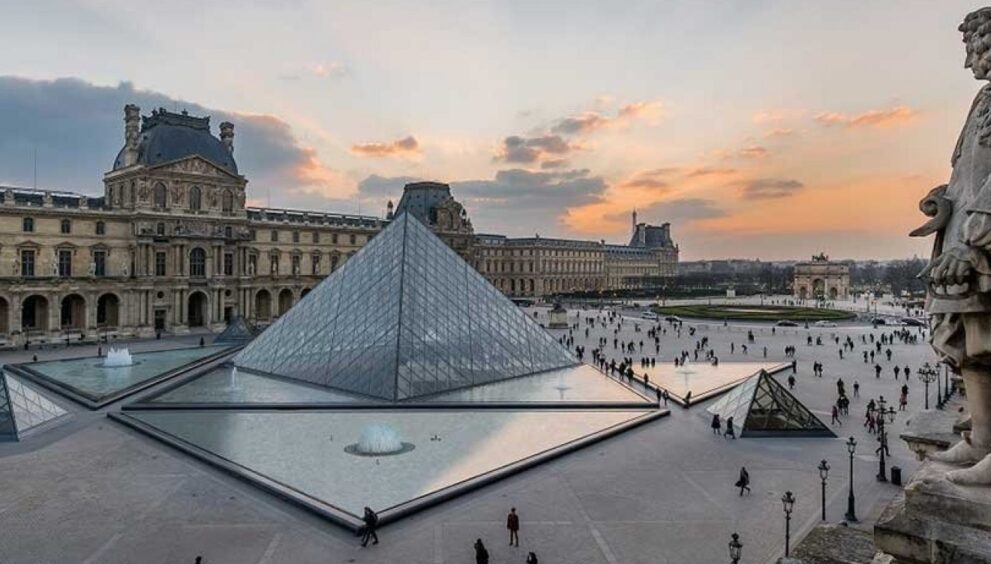 museu-do-louvre-fecha-em-meio-a-onda-de-protestos-na-franca