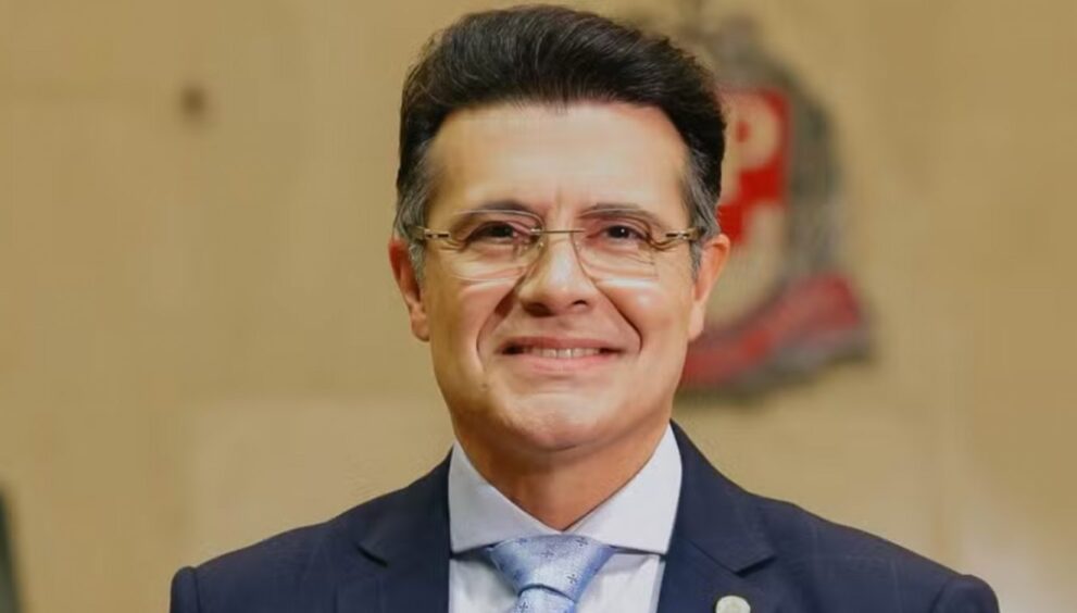 deputado-do-pl-e-cantor-gospel:-saiba-quem-e-marcelo-aguiar,-detido-apos-disparo-de-arma-em-festa-em-sp