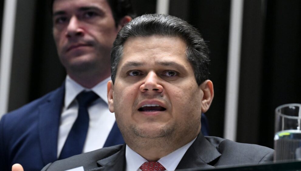 alcolumbre-adia-votacao-da-pec-da-seguranca-publica-para-apos-o-segundo-turno