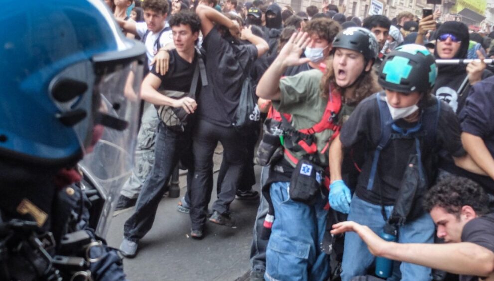 italia-adota-decreto-de-emergencia-apos-protestos-violentos-em-milao