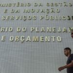 Estiagem já compromete rotina de comunidades ribeirinhas no Amazonas