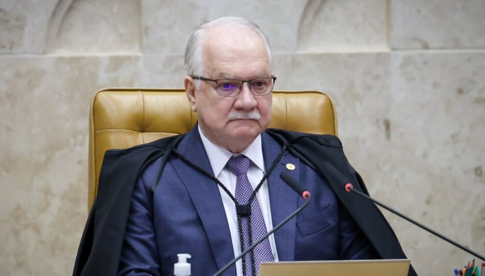 “um-tribunal-que-pretende-substituir-o-debate-politico-trai-sua-missao”,-diz-fachin,-presidente-do-stf