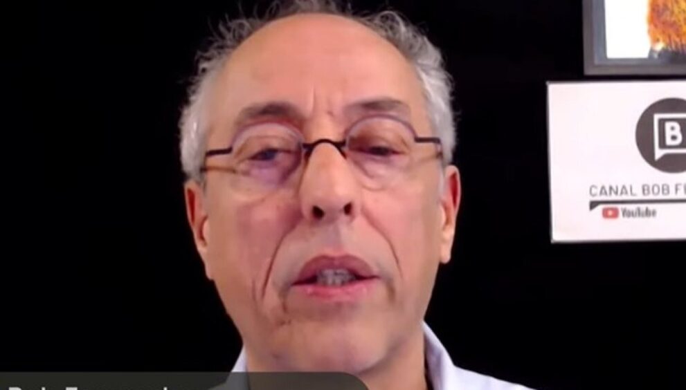 bob-fernandes-questiona-notas-de-r$-13,7-milhoes-de-flavio-e-elo-com-investigado-por-lavagem-de-dinheiro