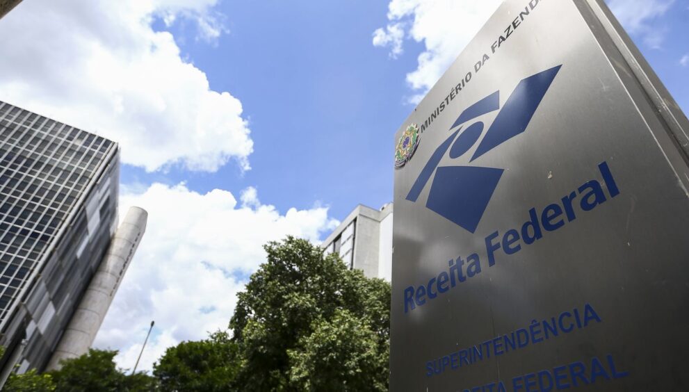 arrecadacao-tem-alta-real-de-5,62%-em-setembro-e-chega-a-r$-239,4 bi