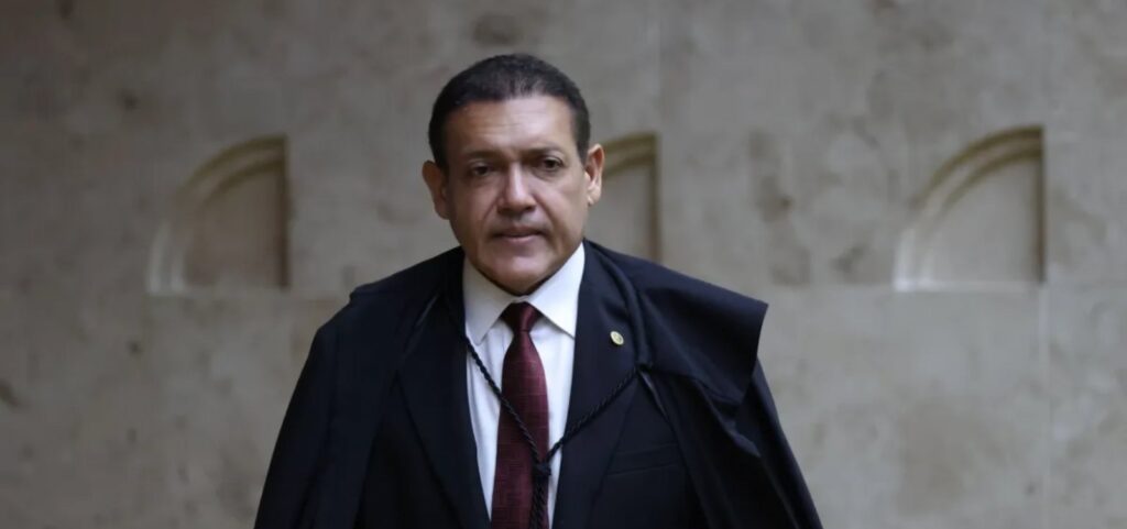nunes-marques-da-24-horas-para-meta-explicar-atuacao-do-canal-“exercito-do-lula”