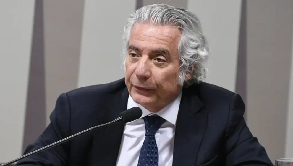 coordenador-de-flavio-bolsonaro-defendeu-aumento-de-23%-no-preco-do-gas-de-cozinha