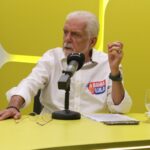 Wagner chama Flávio Bolsonaro de imaturo e diz que candidato não tem preparo para ser presidente