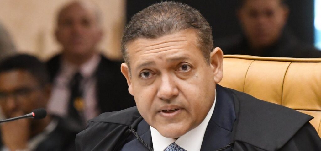 tse-barra-suspensao-do-canal-“exercito-do-lula”-por-nunes-marques-sem-aval-do-plenario