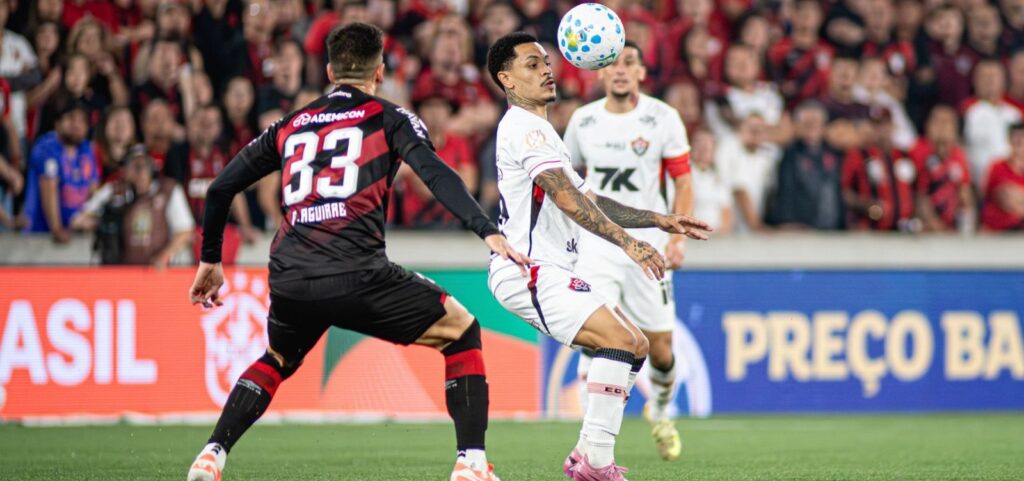 vitoria-enfrenta-athletico-paranaense-pela-primeira-vez-desde-virada-historica-na-copa-do-brasil
