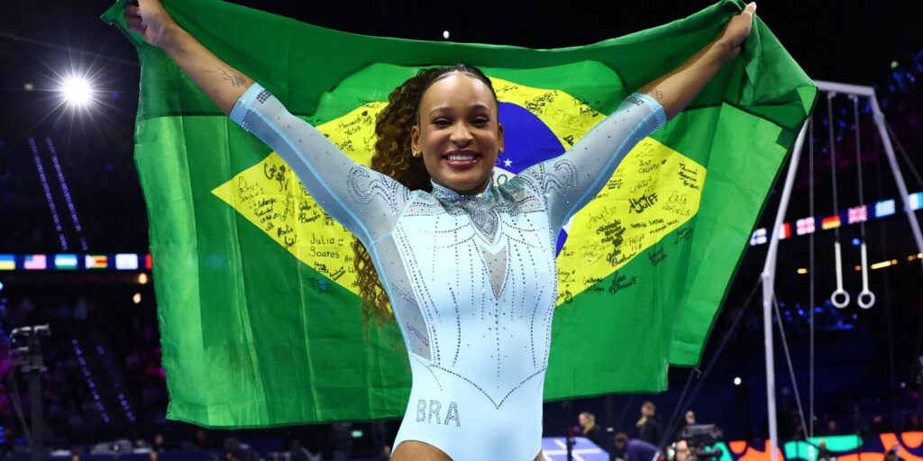 rebeca-andrade-conquista-ouro-no-mundial-de-ginastica-artistica
