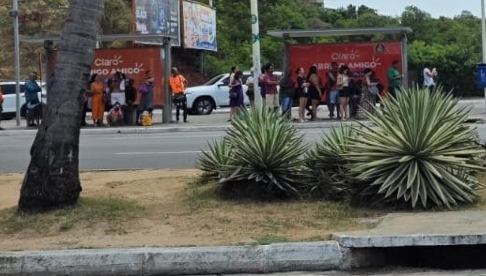 passageiros-denunciam-falta-de-coletivos-no-segundo-turno-em-salvador;-semob-responde