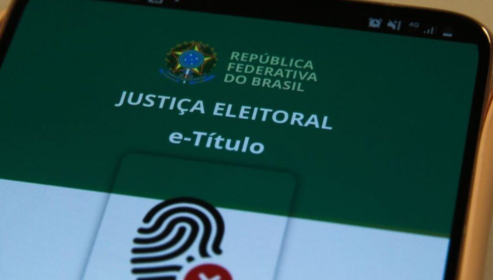 tre-da-bahia-abre-votacao-com-alerta-sobre-desinformacao-e-ataques-as-instituicoes