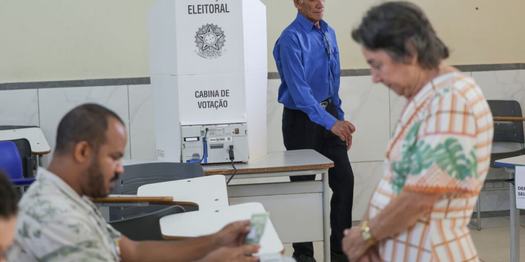 sete-cidades-escolhem-prefeitos-junto-com-segundo-turno-presidencial