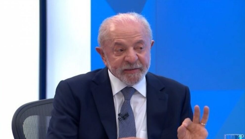 lula-chama-falta-de-onibus-na-bahia-e-em-sao-paulo-de-“banditismo”-e-“mau-caratismo”