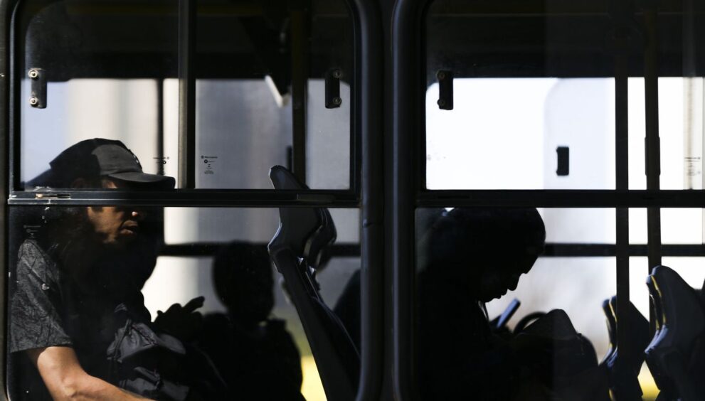 tre-manda-prender-secretario-de-salvador-por-reducao-de-onibus