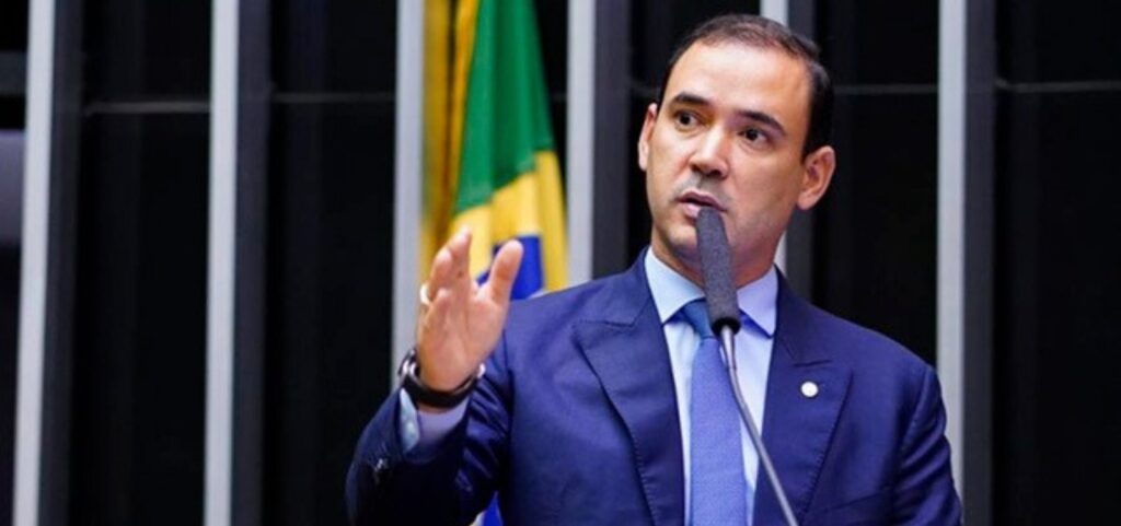 vicentinho-junior-e-eleito-governador-do-tocantins