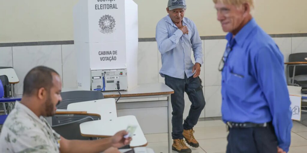 cinco-estados-e-o-distrito-federal-elegem-governadores