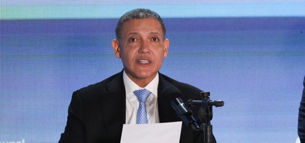 tse-nega-acusacao-de-flavio-sobre-expulsao-de-fiscais-do-pl-de-sala-cofre