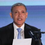 Zelensky parabeniza Lula pela vitória e propõe ampliar cooperação com o Brasil