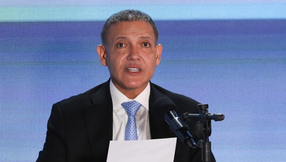 tse-nega-acusacao-de-flavio-sobre-expulsao-de-fiscais-do-pl-de-sala-cofre