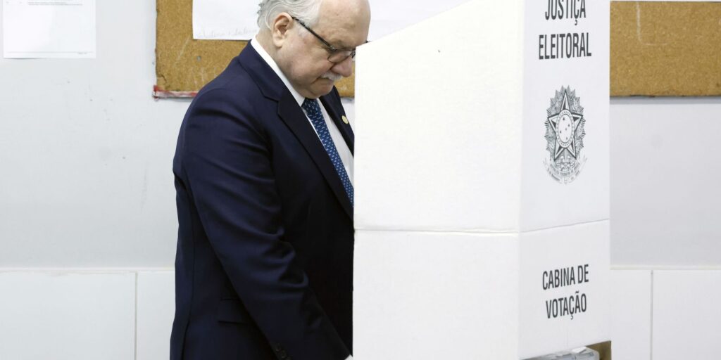 “e-tempo-de-reafirmar-o-respeito-a-vontade-do-povo”,-diz-fachin