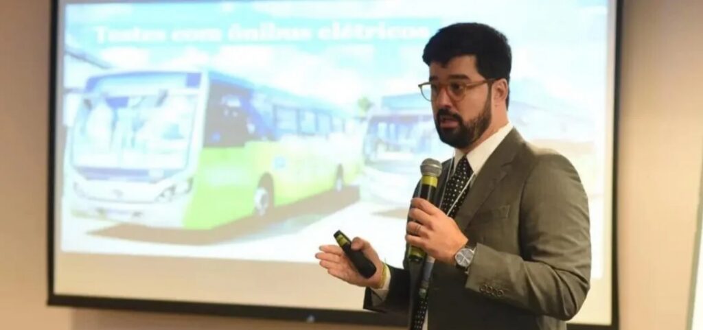 secretario-de-mobilidade-de-salvador-diz-que-tse-nao-exigiu-frota-integral-de-onibus
