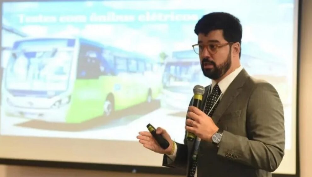 secretario-de-mobilidade-de-salvador-diz-que-tse-nao-exigiu-frota-integral-de-onibus
