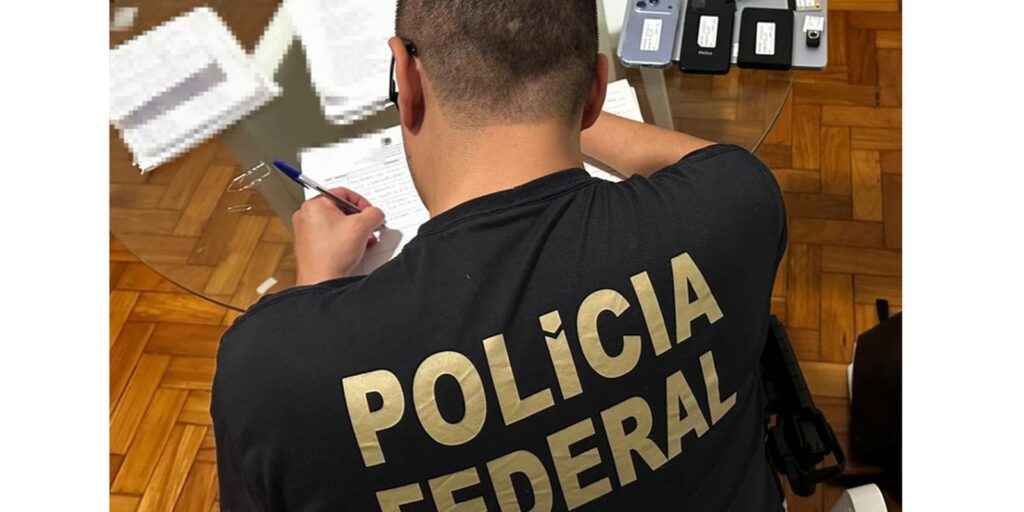 pf-faz-operacao-sobre-aplicacao-de-r$-100-milhoes-no-banco-master