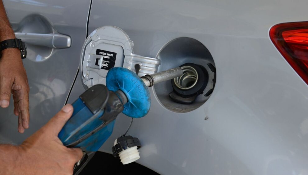 governo-renova-subvencao-de-r$-2,12-do-diesel-por-mais-um-mes