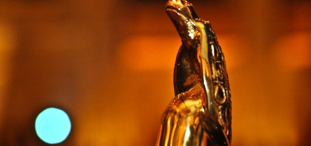 “trincheira-tropical:-a-segunda-guerra-mundial-no-rio-e-eleito-livro-do-ano-no-premio-jabuti-2026;-confira-vencedores