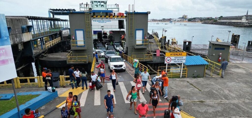 ferry-boat-tera-operacao-especial-durante-feriado-de-finados-na-bahia