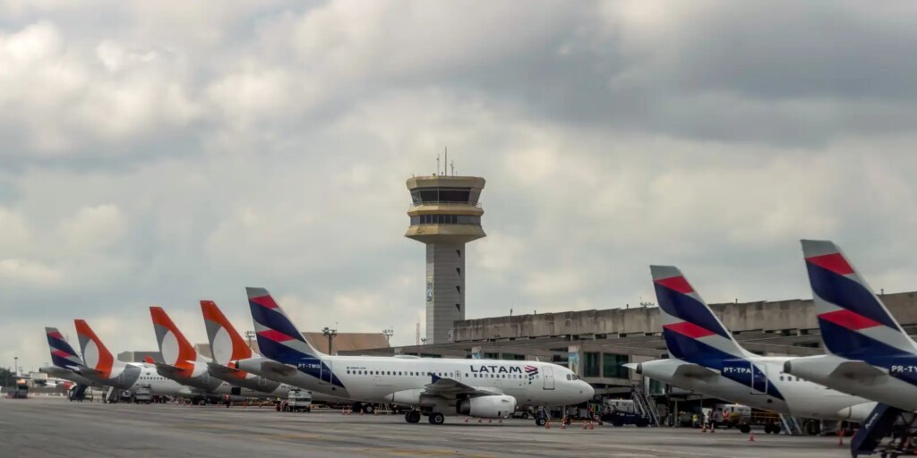 aeroportos-tem-movimento-maior-que-no-ano-passado-para-o-feriadao